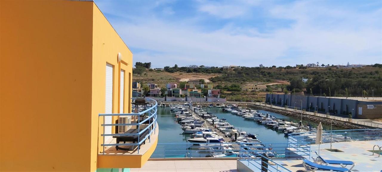 Marina Beach Apartamento *